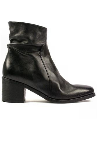 Boots Black Leather, INTERNO1