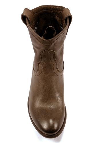 frye carson shortie ankle boot