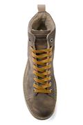 P01 Brown Suede Shearling Mustard Laces