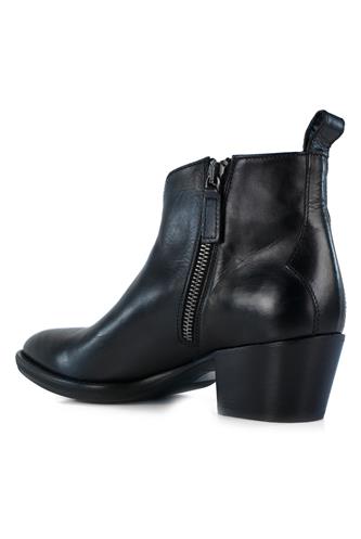 Low Texan Black Leather