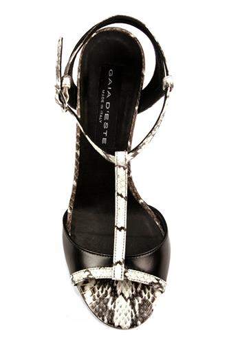 Sandal T-style Black Rock Leather